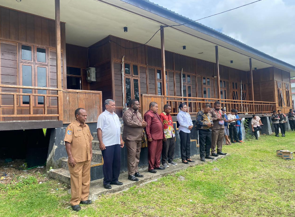 Solidaritas Pemuda Arfak Desak Menteri Agama Segera Lantik Barnabas Dowansiba Sebagai Kakanwil Kemenag Papua Barat